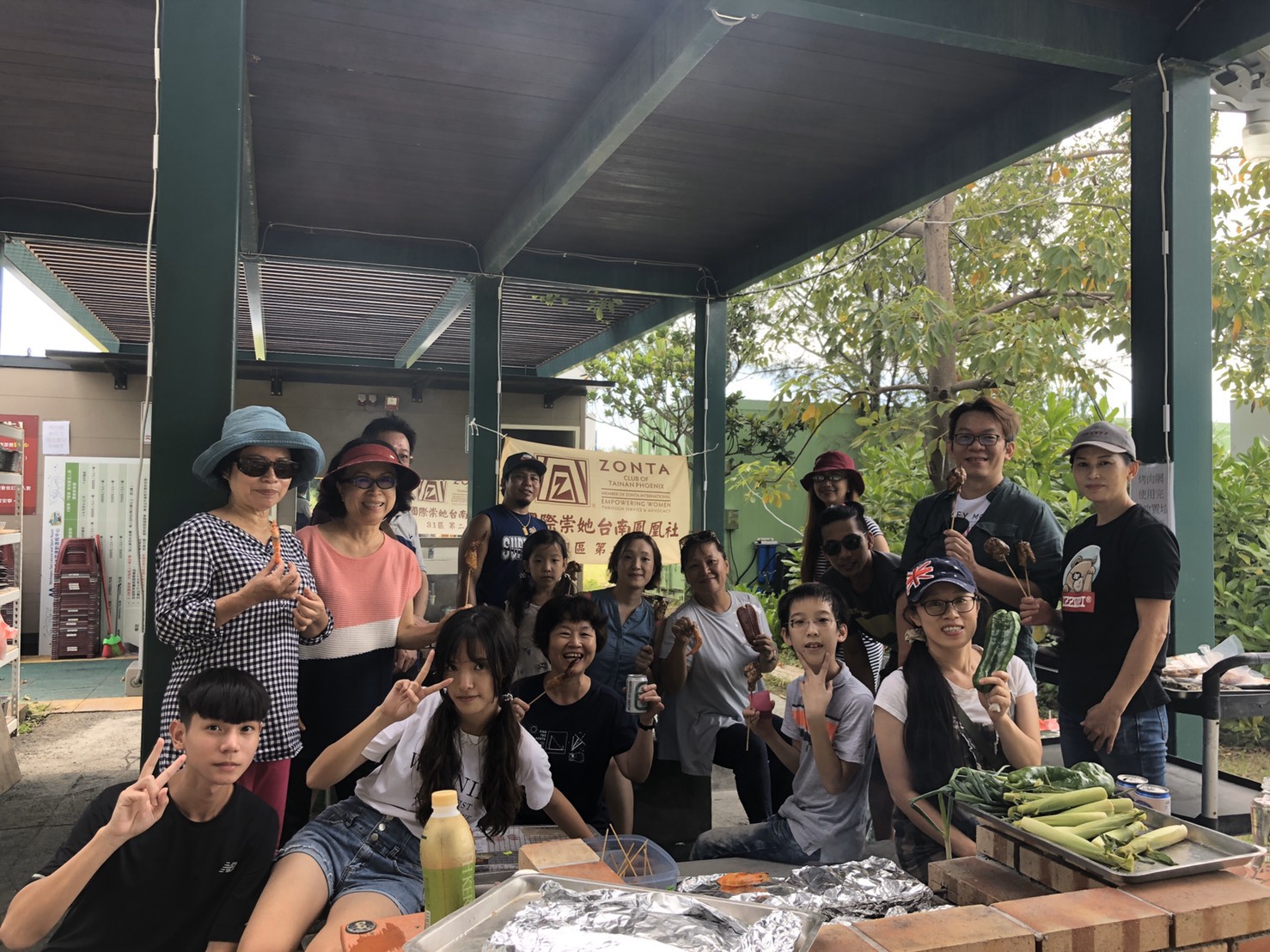 國際崇她台南鳳凰社中秋烤肉趣