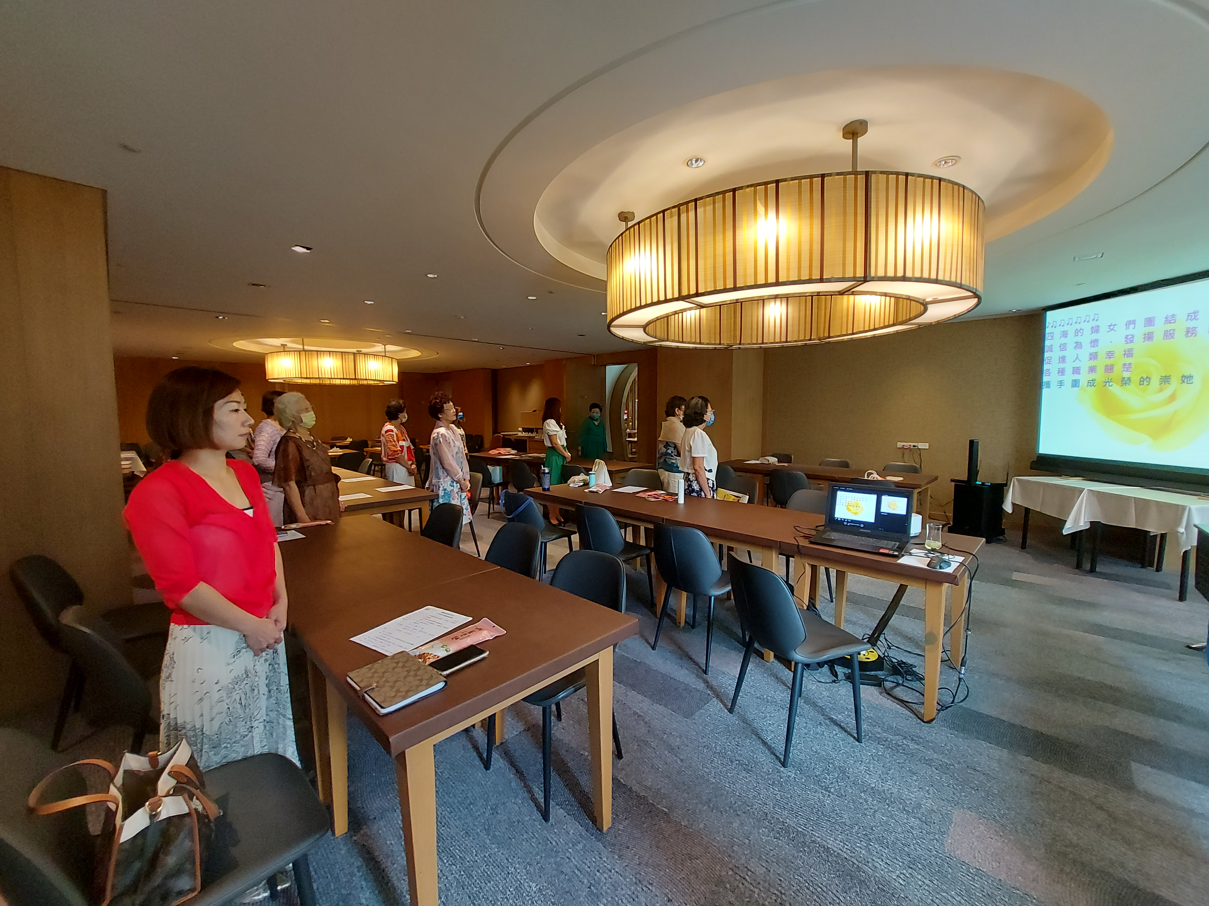 國際崇她台中社6月例會&撒瑪黎亞公益捐款