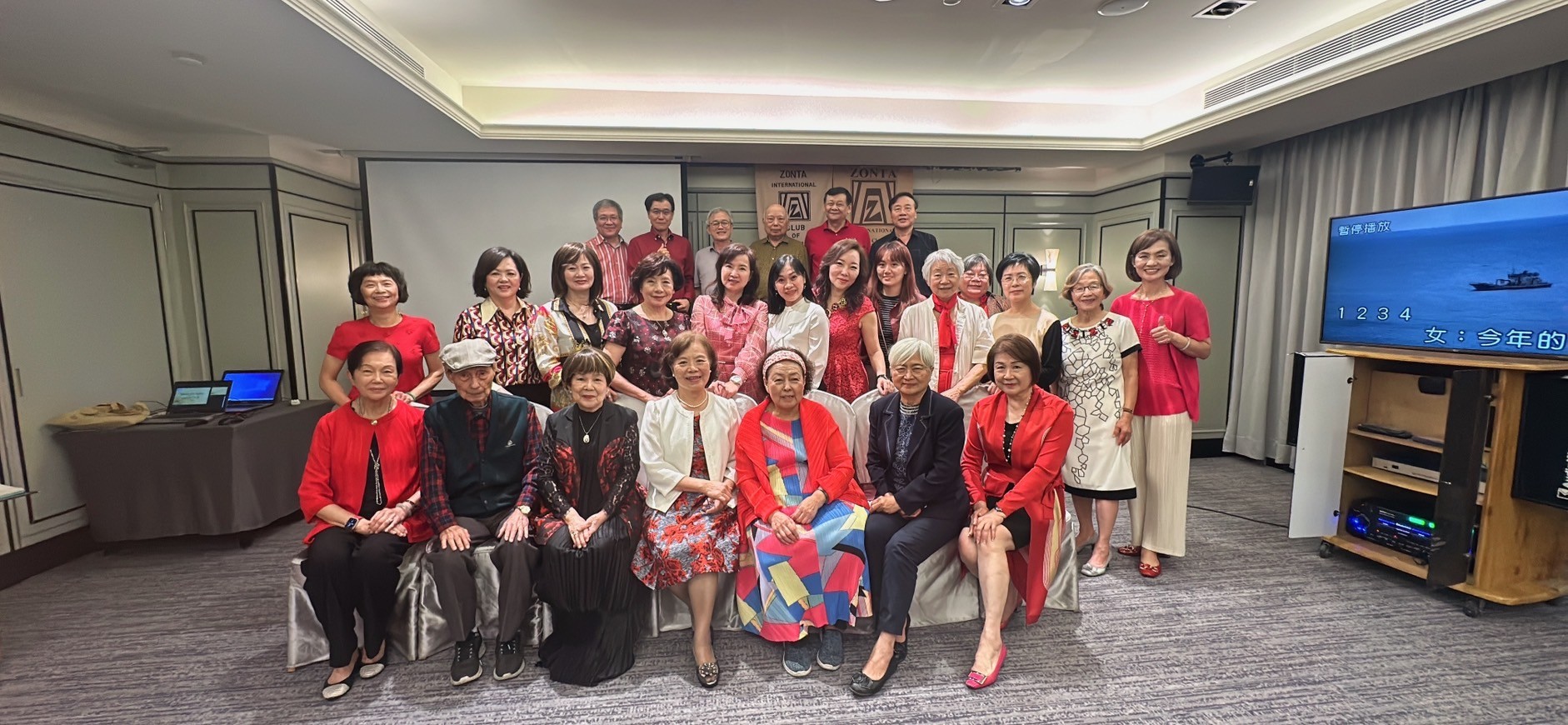 國際崇她高雄社舉辦2024年新春團拜暨讀書會成立20周年慶