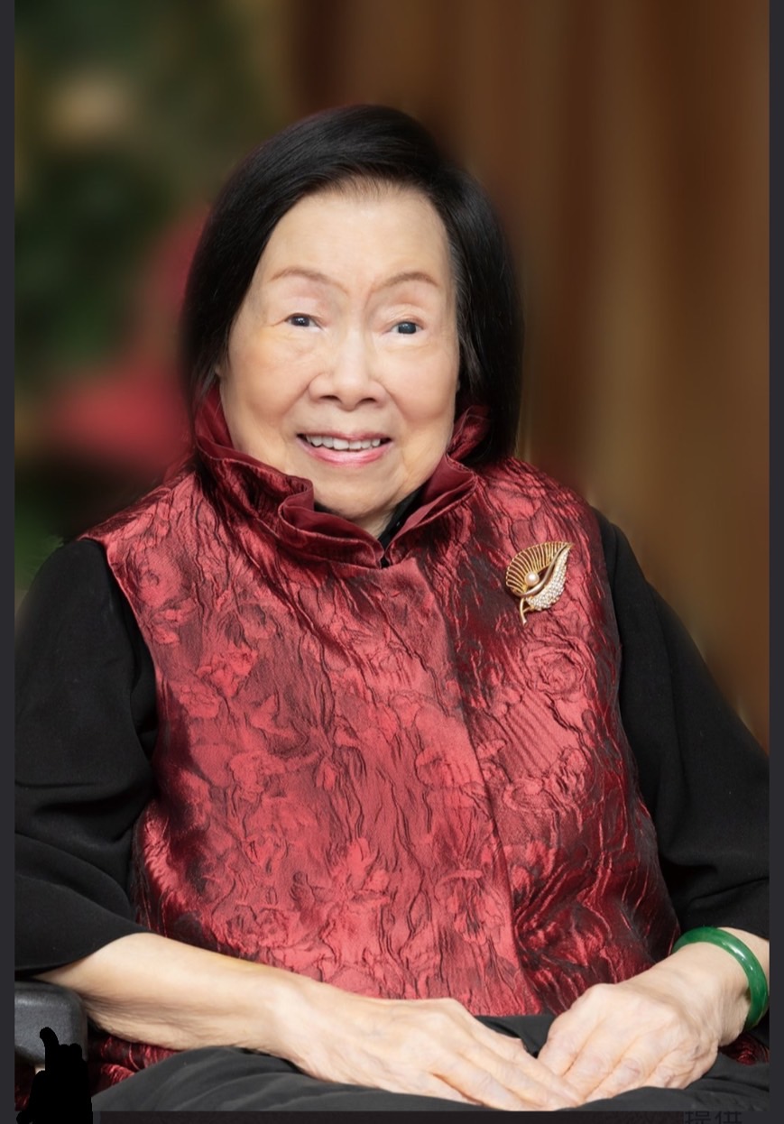 緬懷辜嚴倬雲女士  儀型德範永存  ​ 時代女性的典範！