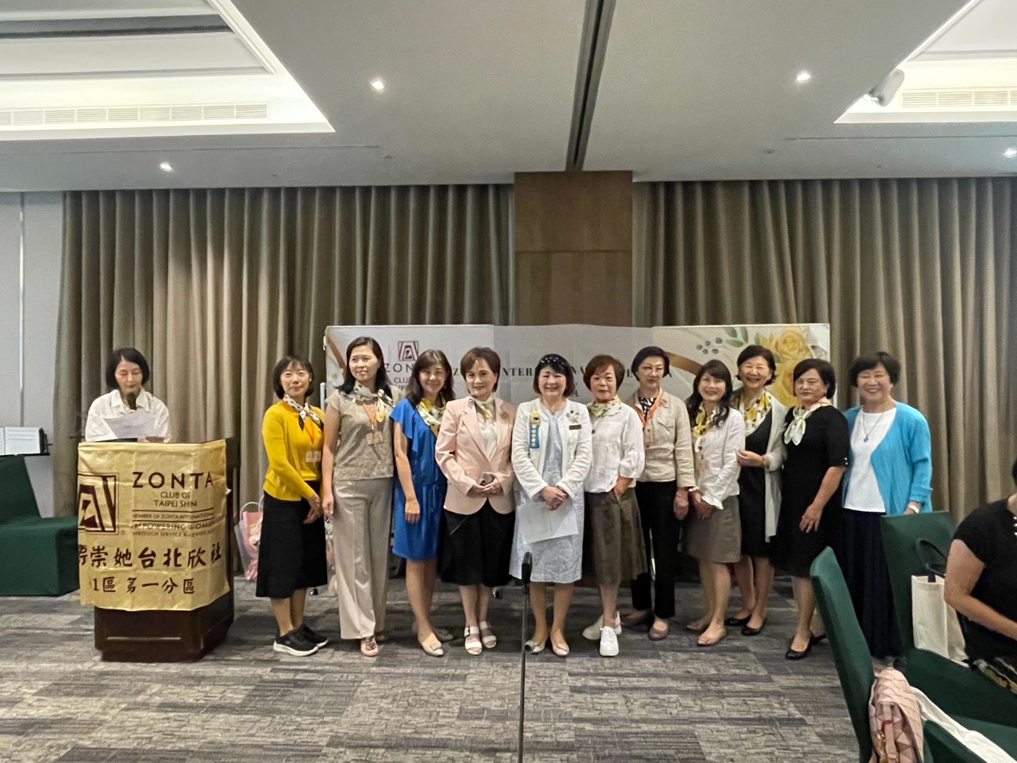 國際崇她台北欣社社長暨理監事交接典禮 