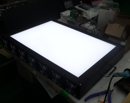 客製化 570 x 380mm LED變頻燈箱 (單燈箱+人機版)