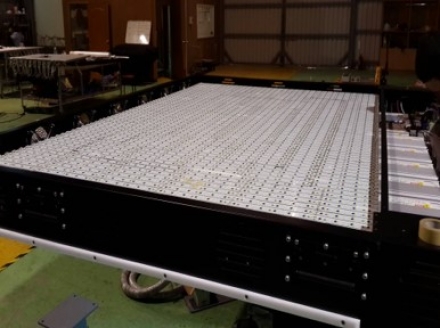 客製化 57”  1600x1070mm  LED燈箱(分區調光)