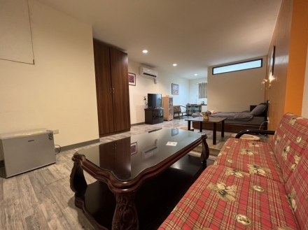 Room 8052 台南市區，生活機能佳，近成大，2人套房，17坪(約51m2)